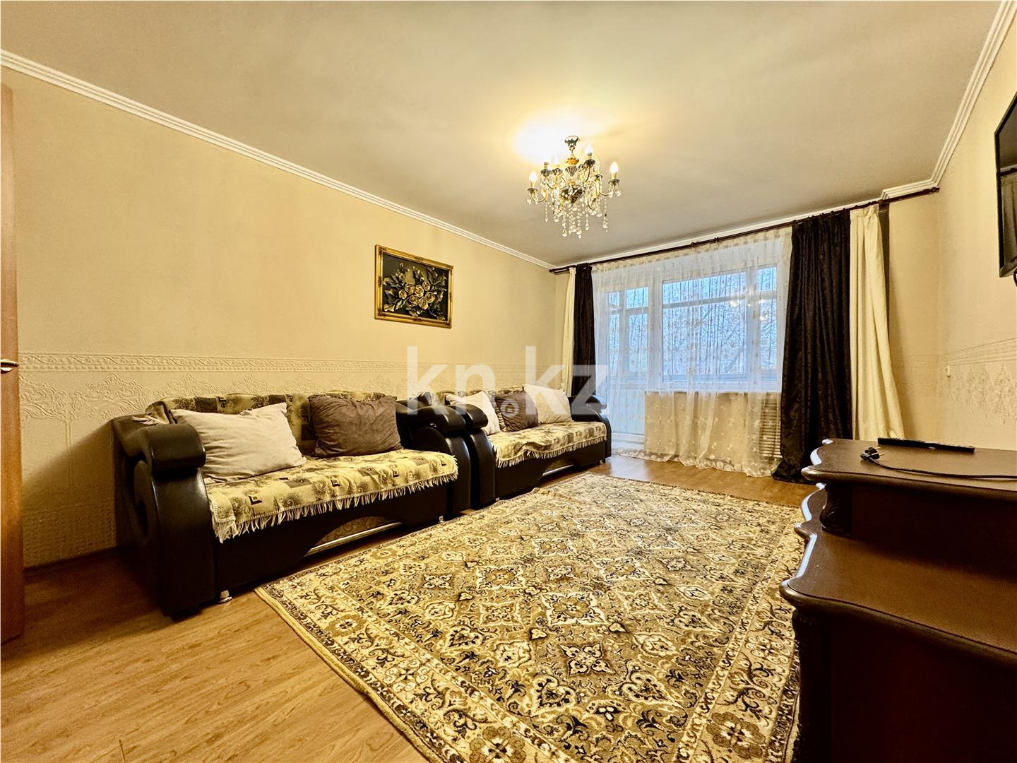 Продажа 3-комнатной квартиры, 63 м², ул. Аманжолова, дом  7 в Караганде - фото 3