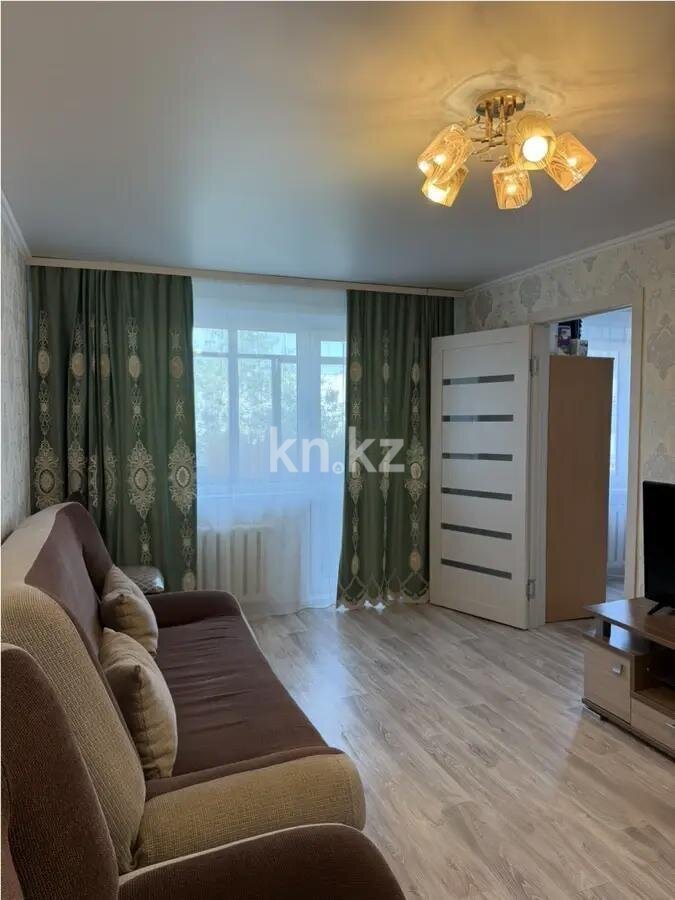 Продажа 3-комнатной квартиры, 47 м² в Шахтинске
