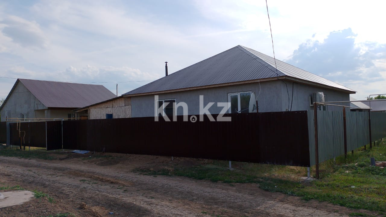 Продажа 4-комнатного дома, 82.4 м², Ускен в Уральске
