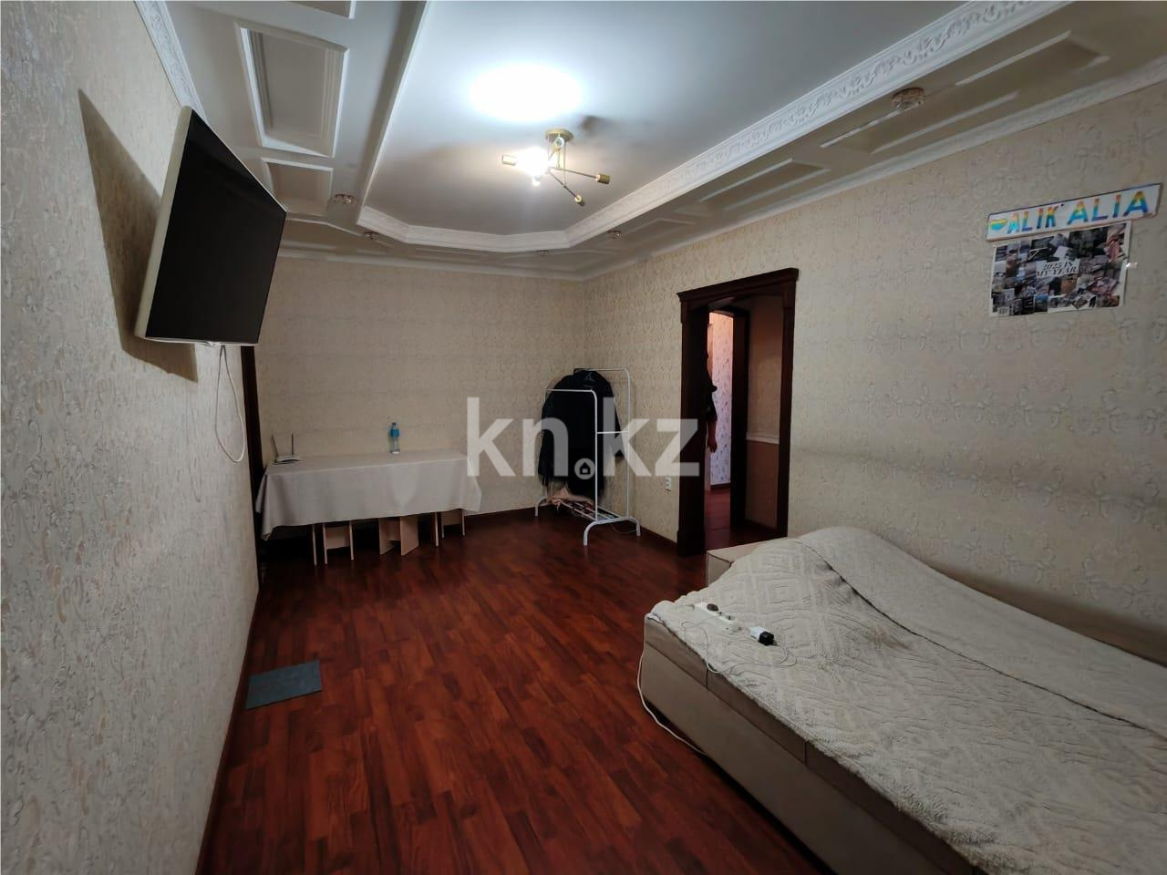 Продажа 2-комнатной квартиры, 42 м², ул. Полетаева в Караганде - фото 2