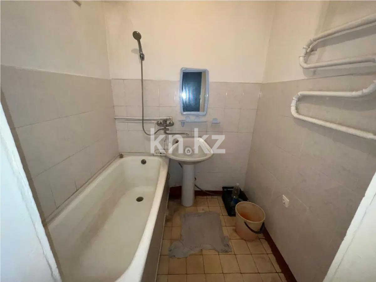 Продажа 3-комнатной квартиры, 61.5 м², ул. Есенберлина, дом  12 в Астане - фото 5
