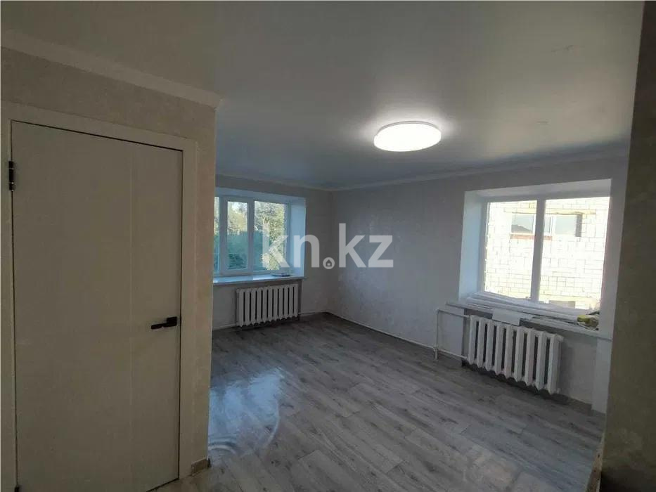 Продажа 1-комнатной квартиры, 31 м², мкр-н 12, дом  5 в Караганде