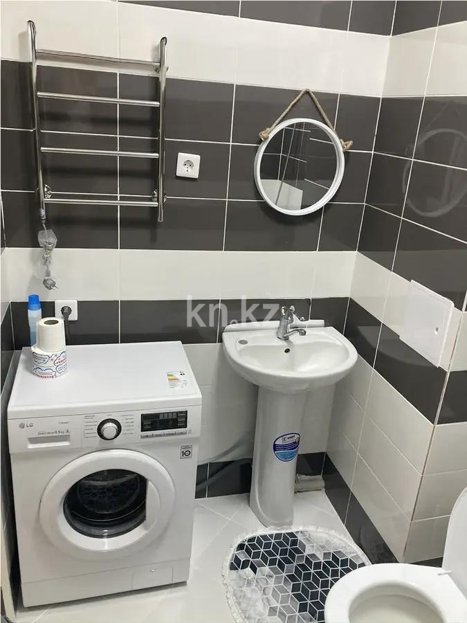 Продажа 1-комнатной квартиры, 41.2 м² в Алматы - фото 4