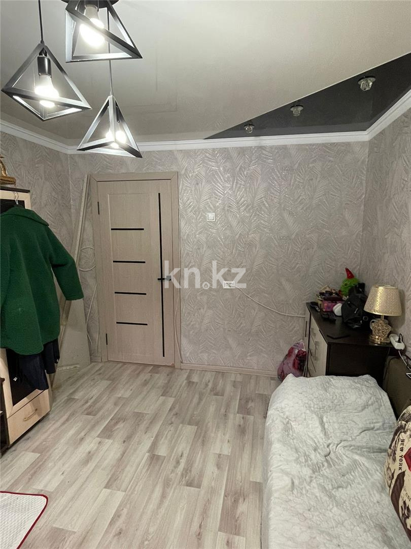 Продажа 3-комнатной квартиры, 61 м², ул. Крылова, дом  4 в Караганде - фото 5