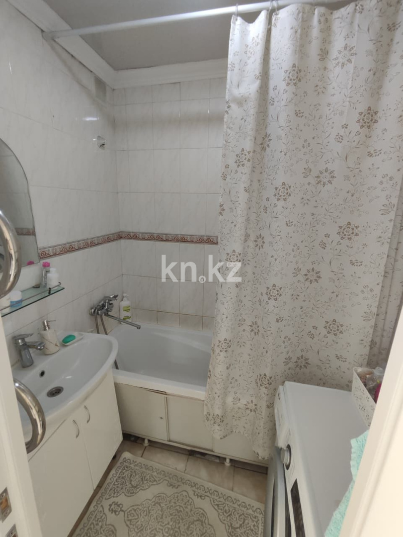 Продажа 2-комнатной квартиры, 54.2 м², мкр-н Степной-4, дом  10 в Караганде - фото 8