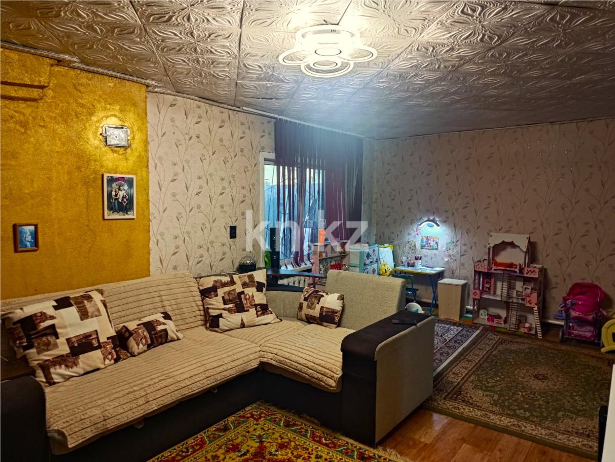 Продажа 3-комнатного дома, 70 м², ул. Учительская в Караганде - фото 3