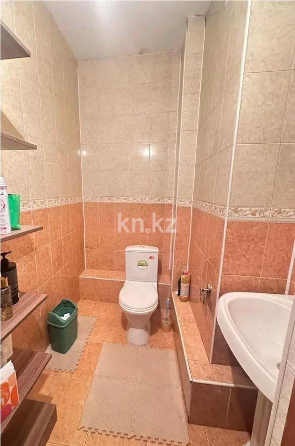 Продажа 2-комнатной квартиры, 61 м², мкр-н Аксай-1а, дом  31а в Алматы - фото 4