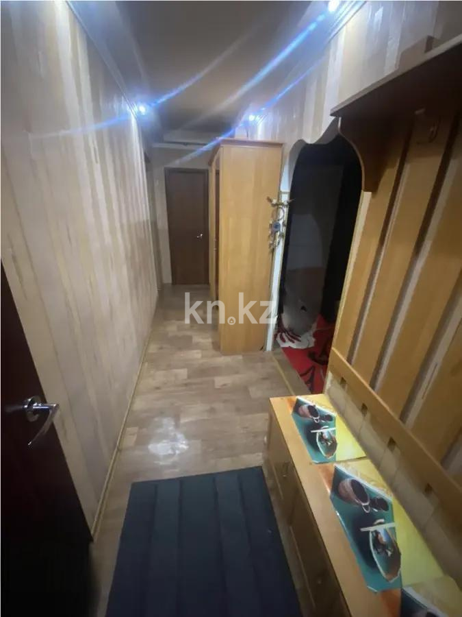Продажа 2-комнатной квартиры, 54 м², 19 мкр., дом  43 в Караганде - фото 6