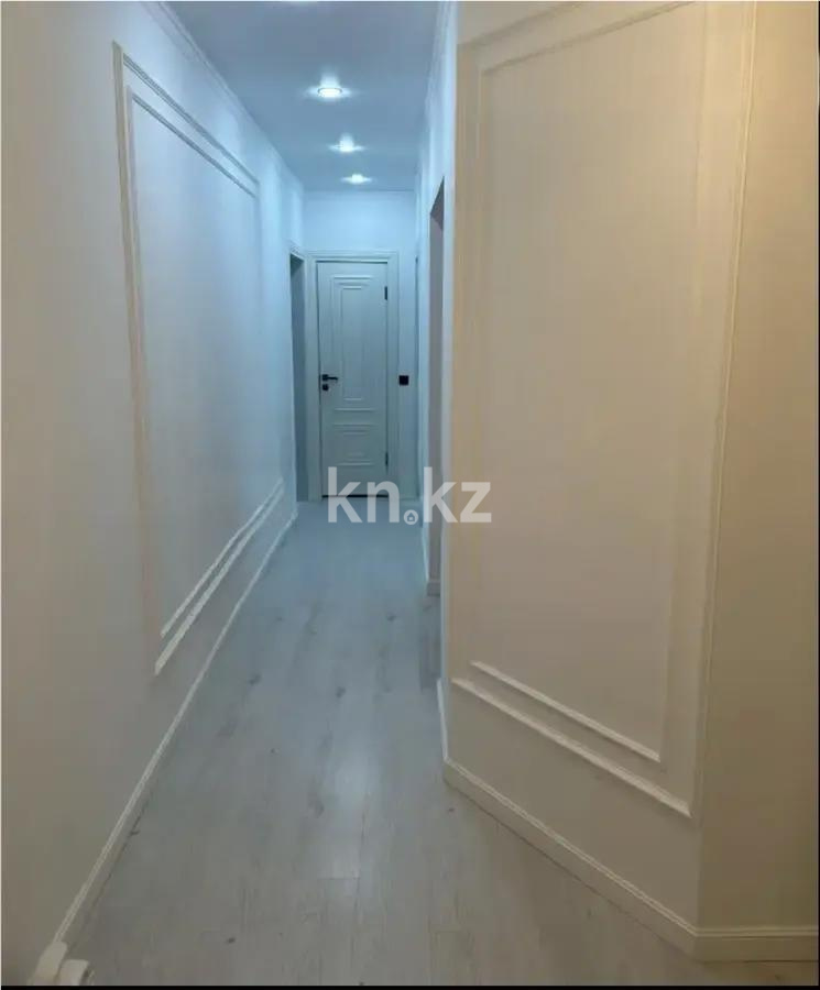Продажа 3-комнатной квартиры, 71 м², ул. Е-181, дом  3 в Астане - фото 3