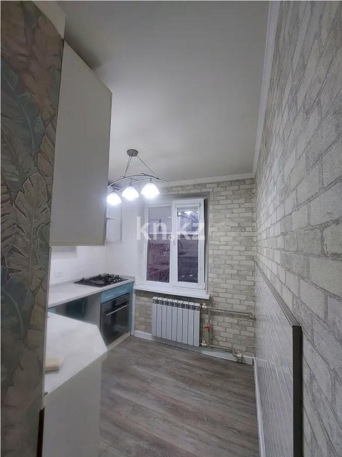 Продажа 3-комнатной квартиры, 63 м², 12 мкр., дом  16 в Алматы - фото 4