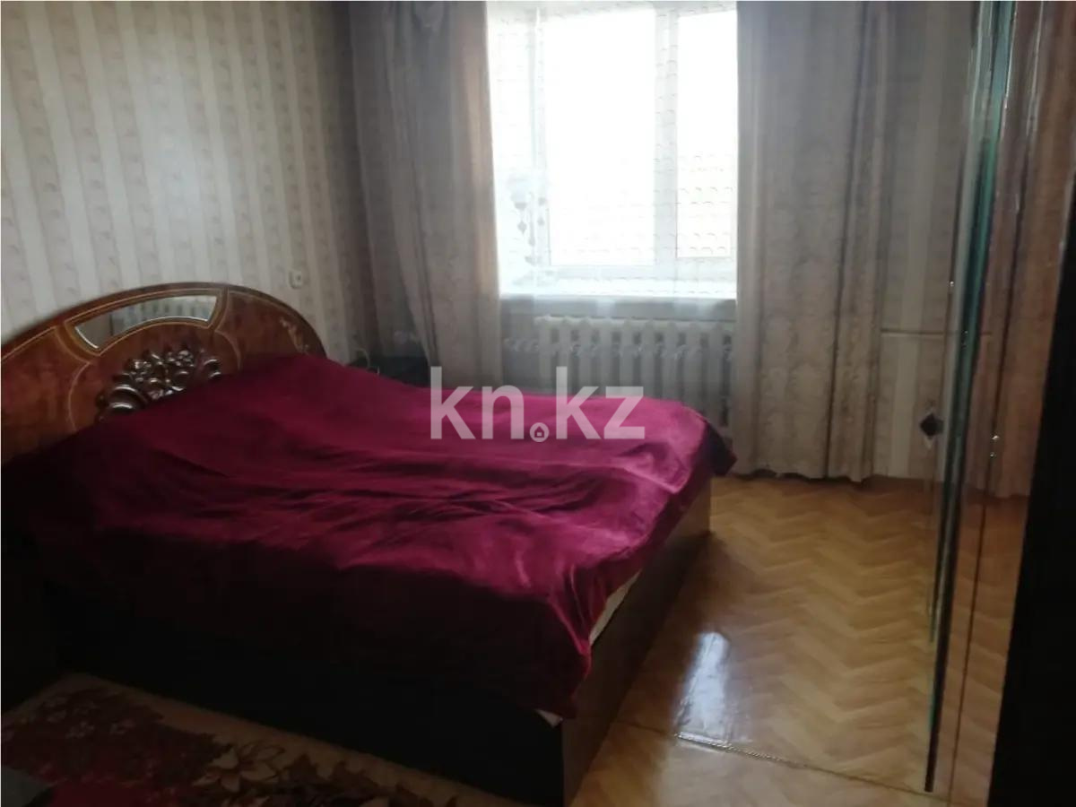 Продажа 3-комнатной квартиры, 65 м², ул. Академическая, дом  9/2 в Караганде - фото 2