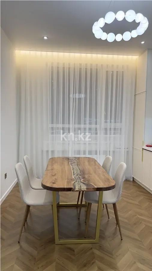 Продажа 4-комнатной квартиры, 132 м², пр. Улы Дала, дом  27/1 в Астане - фото 4