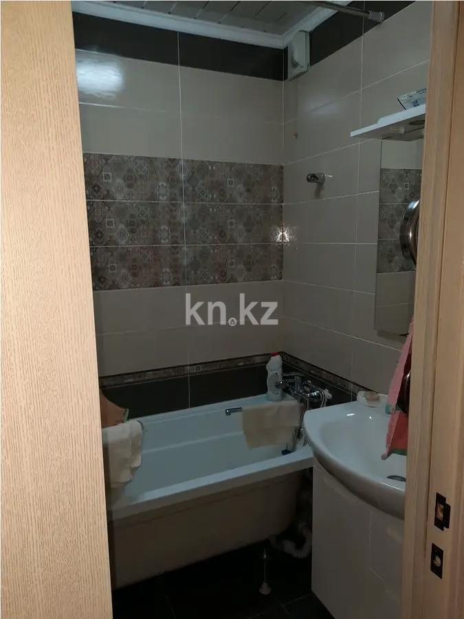 Продажа 4-комнатной квартиры, 76 м² в Караганде - фото 3