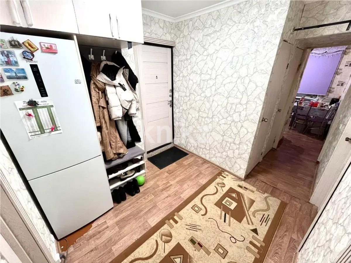 Продажа 3-комнатной квартиры, 63 м², ул. Гапеева, дом  23 в Караганде - фото 6