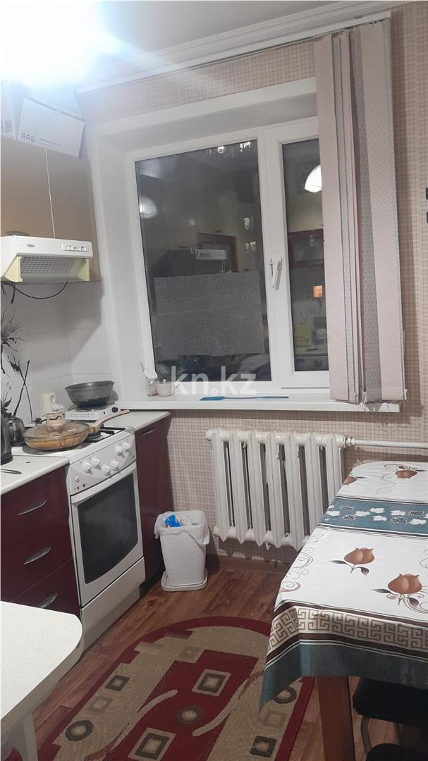Продажа 3-комнатной квартиры, 63 м², мкр. Восток-2 в Караганде - фото 11