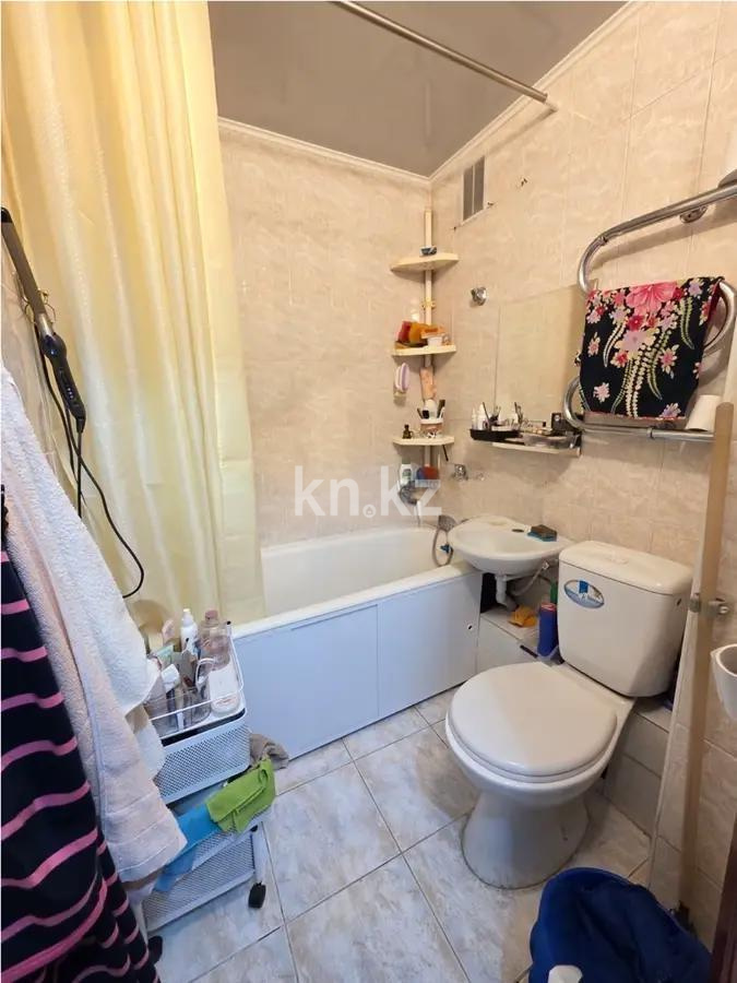 Продажа 1-комнатной квартиры, 32 м², ул. Ауэзова, дом  179а в Алматы - фото 3