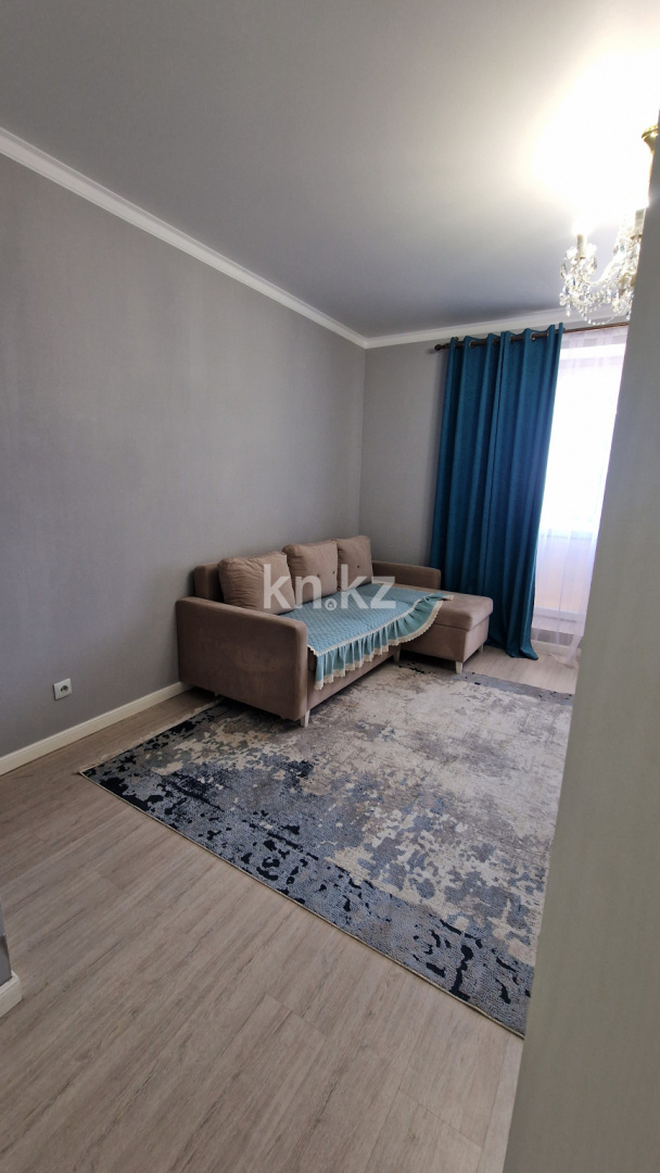 Аренда 1-комнатной квартиры, 43 м² в Астане