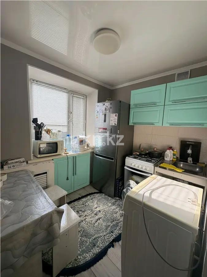 Продажа 2-комнатной квартиры, 45 м², 14 мкр., дом  22 в Караганде - фото 3