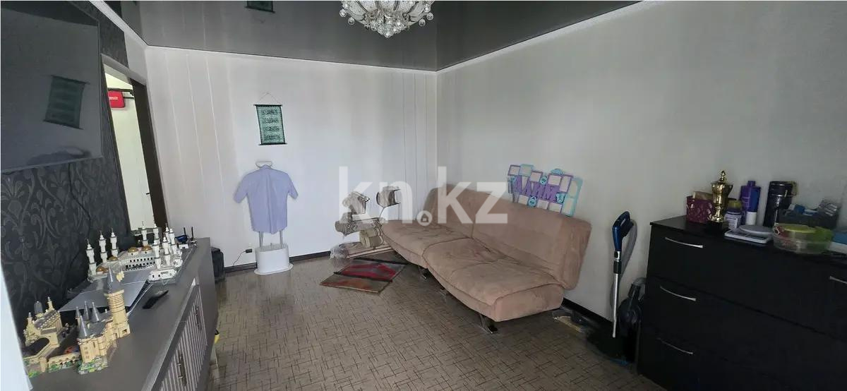 Продажа 3-комнатной квартиры, 63 м², мкр-н Мамраева (Восток-5), дом  22 в Караганде