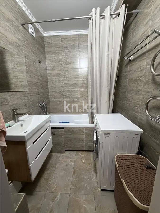 Продажа 2-комнатной квартиры, 52.4 м² в Алматы - фото 4