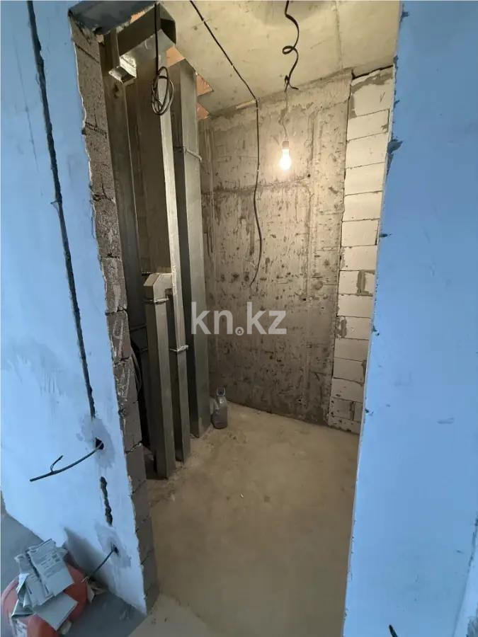 Продажа 3-комнатной квартиры, 90 м², пр. Республики, дом  23 в Караганде - фото 5