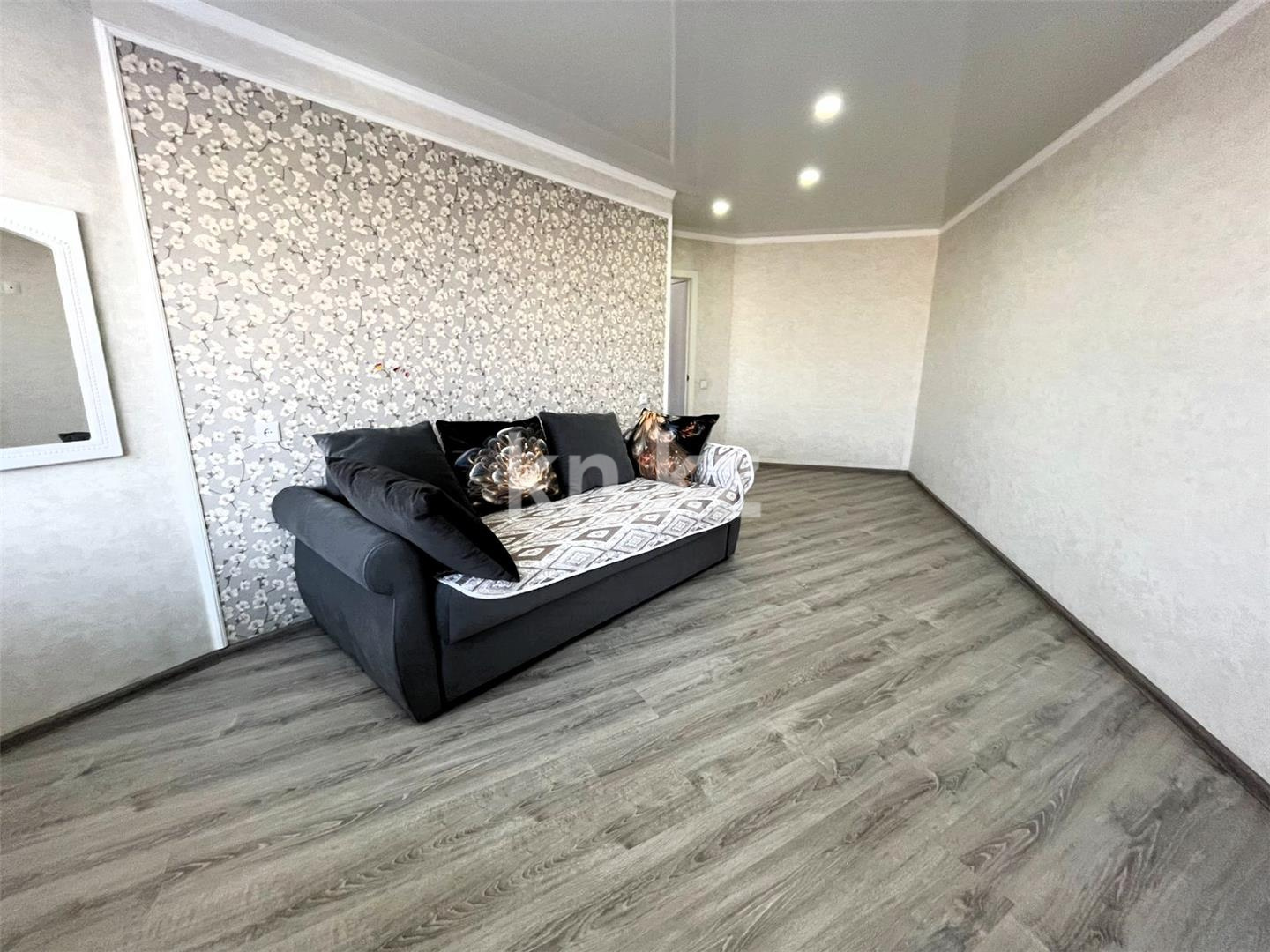 Продажа 3-комнатной квартиры, 86 м², 83 квартал в Караганде - фото 6