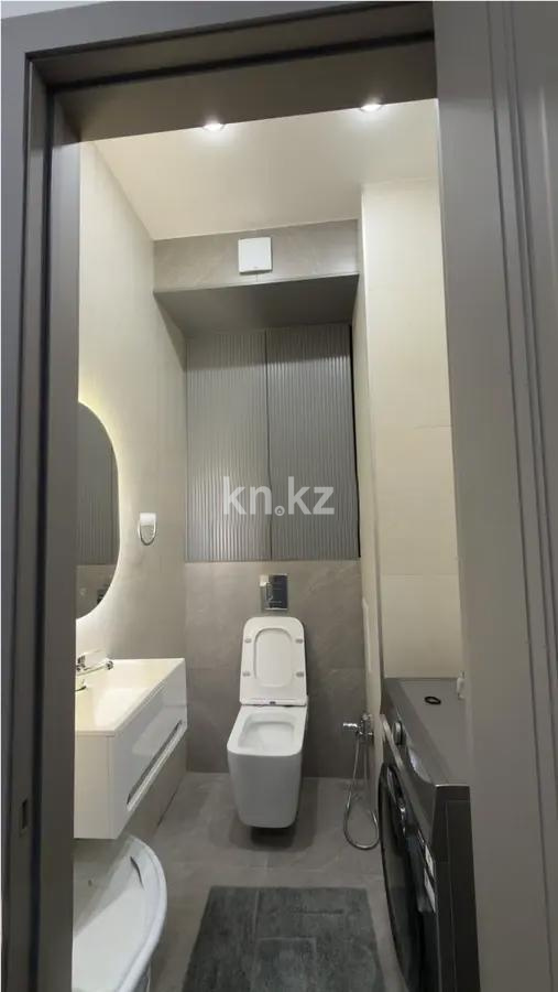 Продажа 3-комнатной квартиры, 98 м², ул. Достык, дом  8 в Астане - фото 6