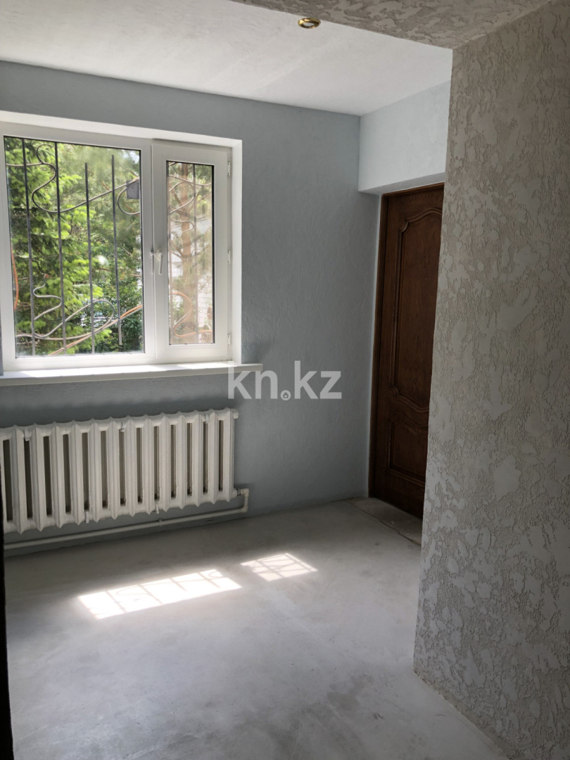 Продажа 3-комнатной квартиры, 85 м², ул. Аманжолова, дом  43 в Караганде - фото 28