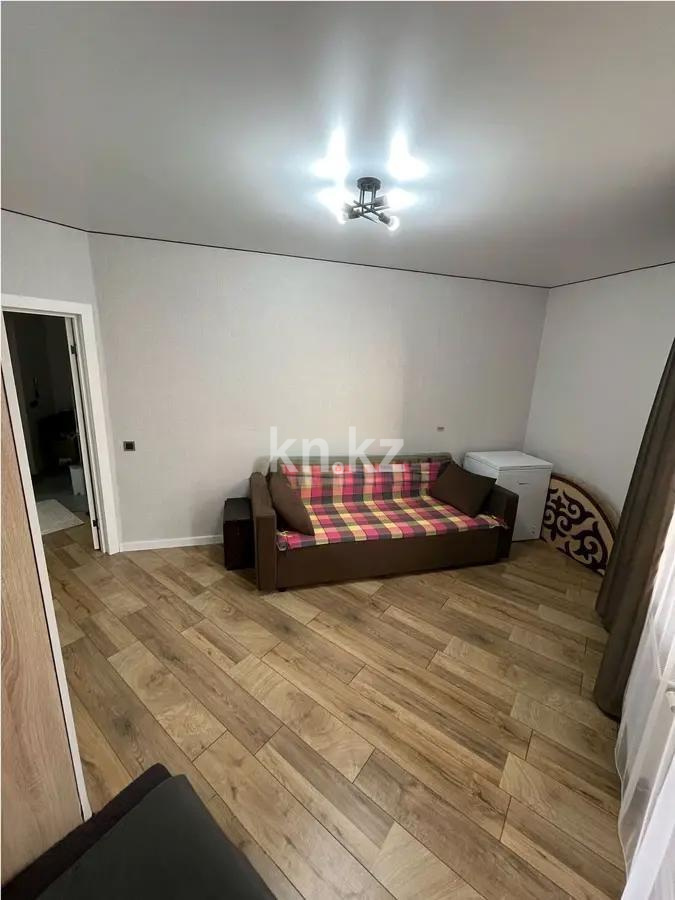 Продажа 3-комнатной квартиры, 70 м², ул. Бейбарыс Султан, дом  14 в Астане