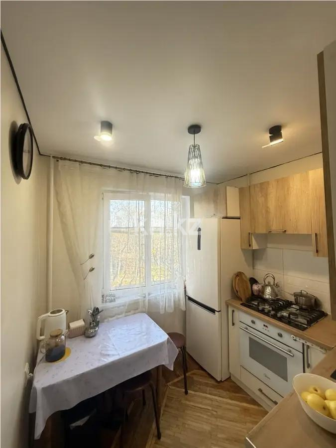 Продажа 3-комнатной квартиры, 60 м², мкр-н 4, дом  4 в Алматы - фото 5