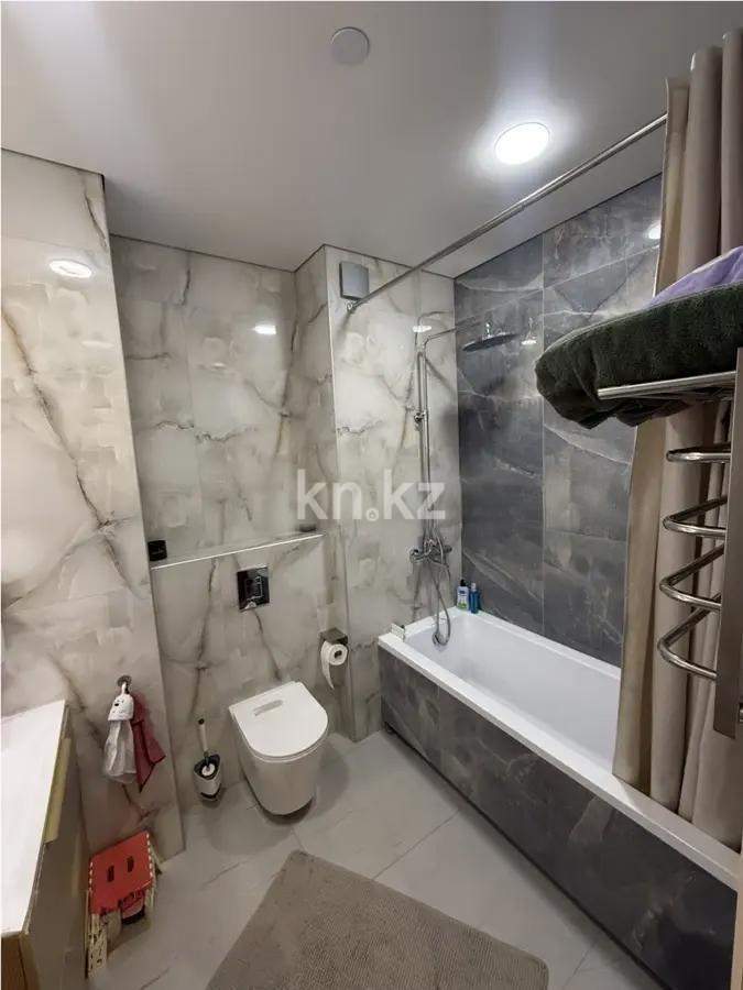 Продажа 3-комнатной квартиры, 71 м², ул. Навои, дом  39 в Алматы - фото 5