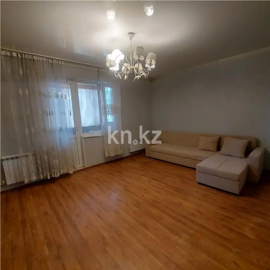 Продажа 3-комнатной квартиры, 79.4 м², мкр-н Аксай-1а, дом  33 в Алматы