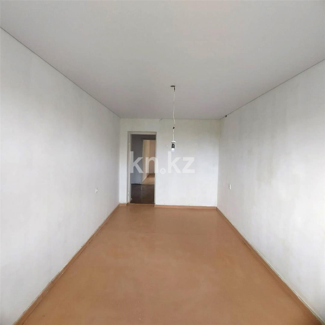 Продажа 3-комнатной квартиры, 60 м², пр. Назарбаева в Караганде - фото 6
