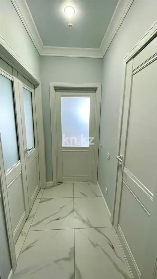 Продажа 1-комнатной квартиры, 37 м², ул. Е-915, дом  15 в Астане - фото 4