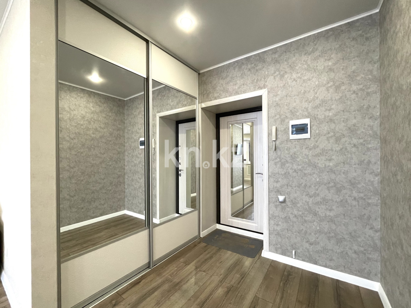 Аренда 1-комнатной квартиры посуточно, 1 м², ул. Жамбыла Жабаева, дом  44 в Петропавловске - фото 4