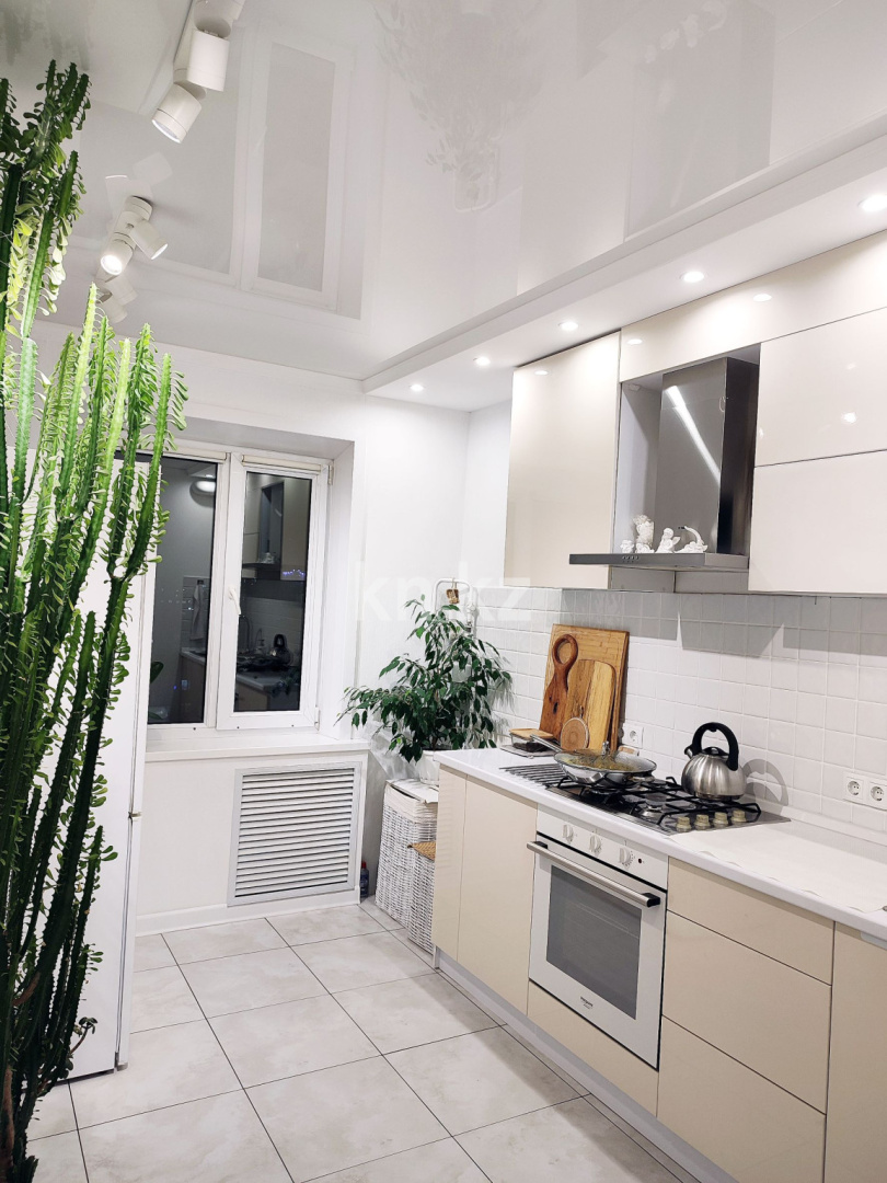 Аренда 1-комнатной квартиры посуточно, 50 м², пр. Абылай хана, дом  49 в Астане - фото 6