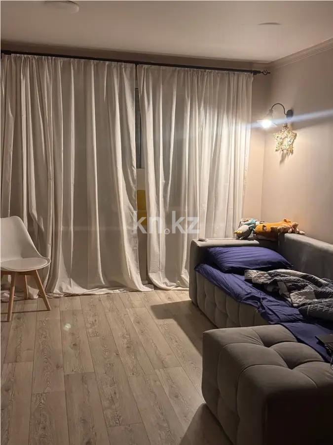 Продажа 1-комнатной квартиры, 33 м², мкр-н Аксай-2, дом  3 в Алматы