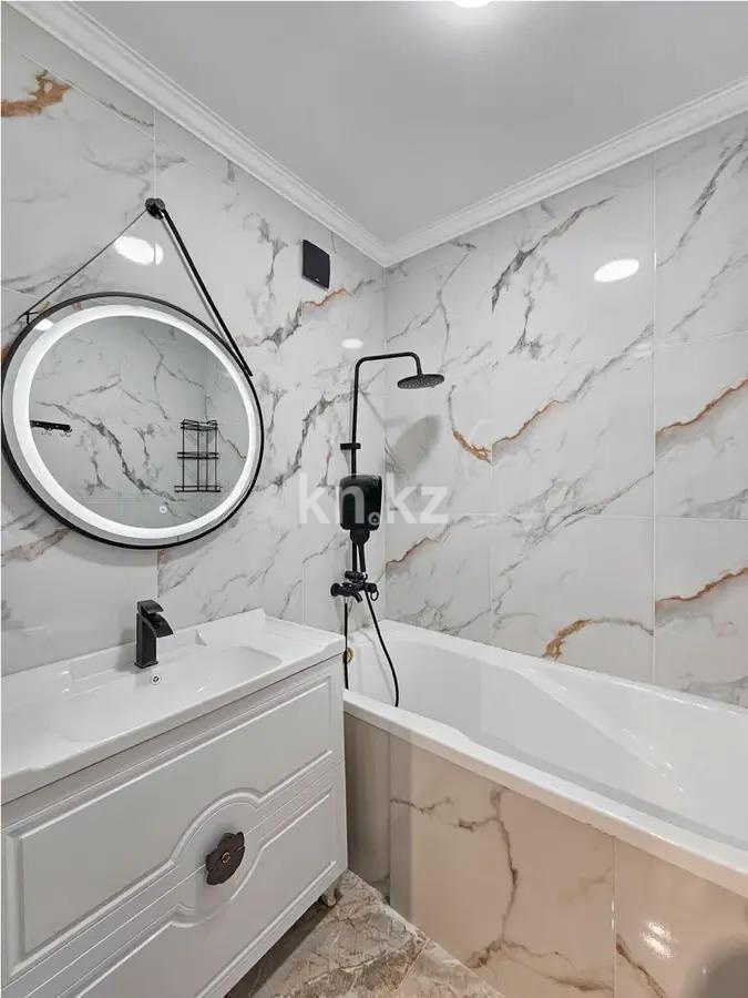 Продажа 2-комнатной квартиры, 65 м², ул. Есенова, дом  160/3 в Алматы - фото 3