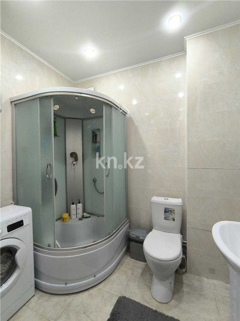 Продажа 2-комнатной квартиры, 47 м², ул. Сарыарка, дом  6 в Караганде - фото 6