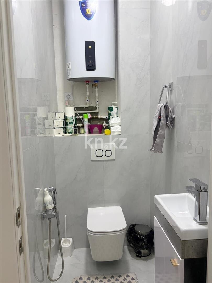 Продажа 3-комнатной квартиры, 75 м² в Караганде - фото 16