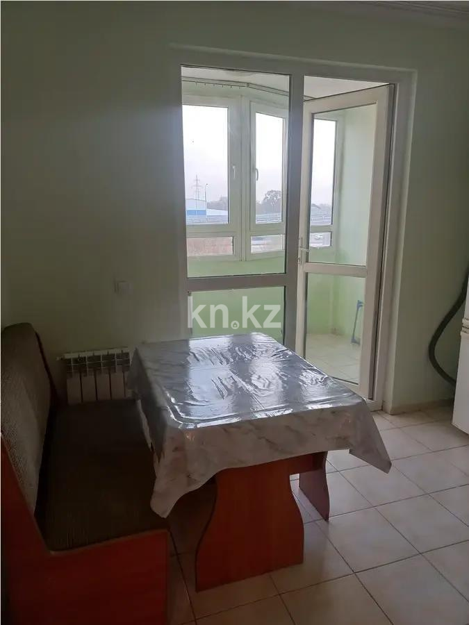 Продажа 1-комнатной квартиры, 41 м², мкр-н Аккент, дом  2 в Алматы - фото 2