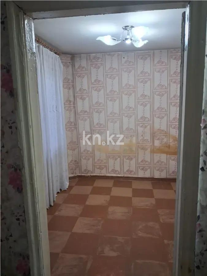 Продажа 4-комнатной квартиры, 61 м², мкр-н 17, дом  57 в Караганде - фото 4