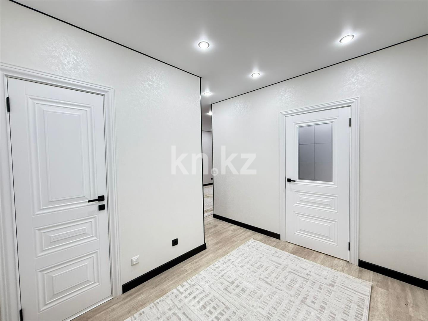 Продажа 1-комнатной квартиры, 40 м², пр. Момышулы в Астане - фото 5