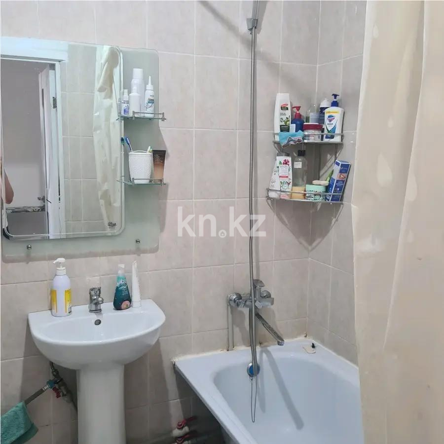 Продажа 2-комнатной квартиры, 68 м² в Алматы - фото 4