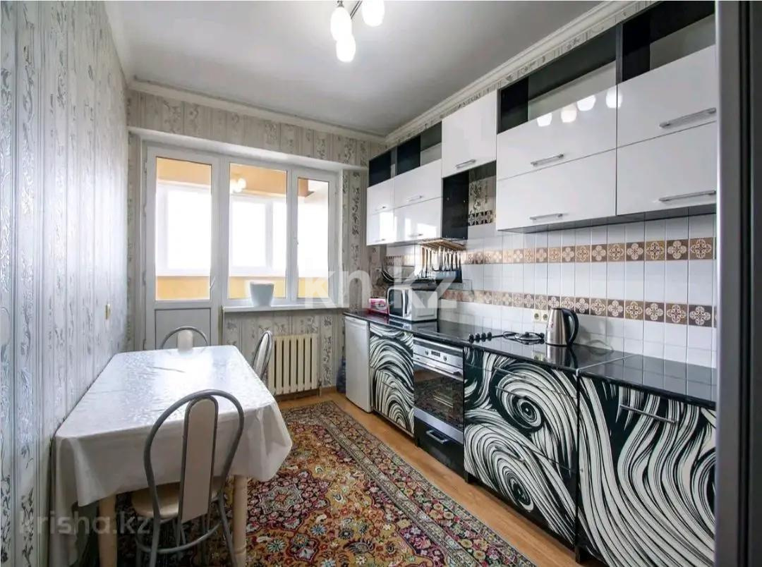 Продажа 2-комнатной квартиры, 75 м², ул. Толе би, дом  298 в Алматы - фото 3