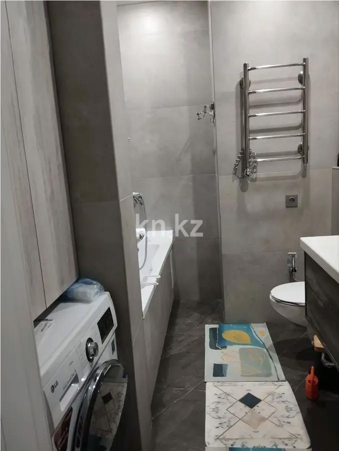 Продажа 2-комнатной квартиры, 65 м² в Алматы - фото 4