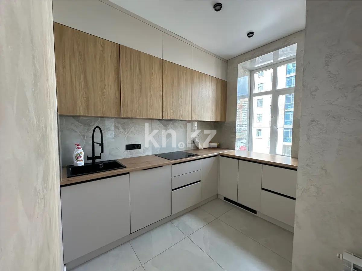 Продажа 4-комнатной квартиры, 120 м², ул. Букетова, дом  3/4 в Караганде - фото 5