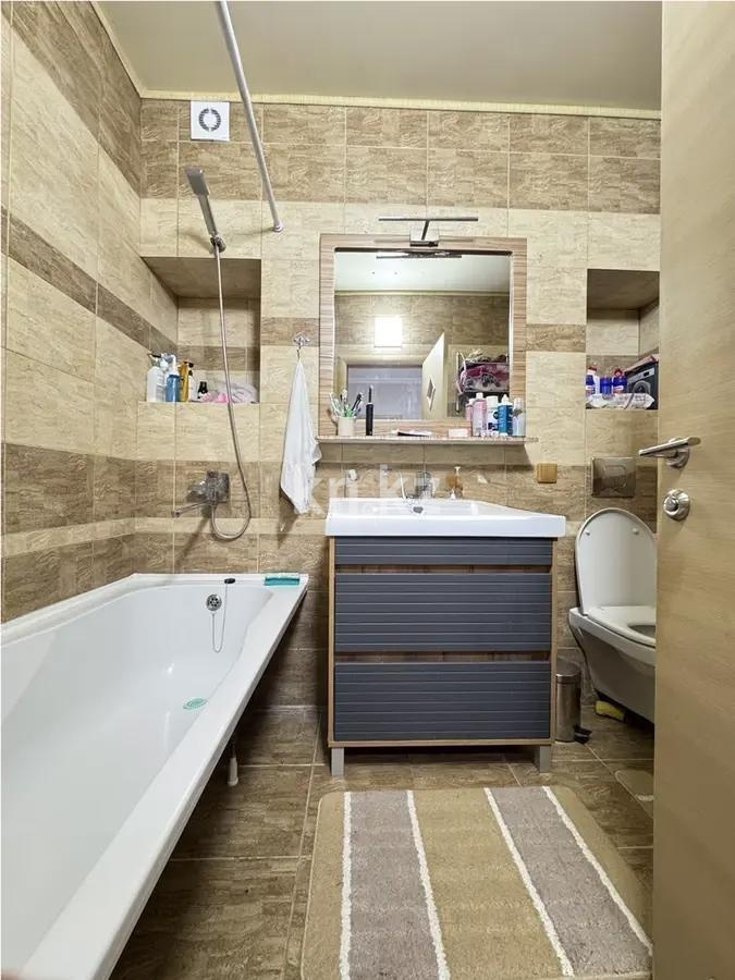 Продажа 4-комнатной квартиры, 125.5 м² в Астане - фото 9