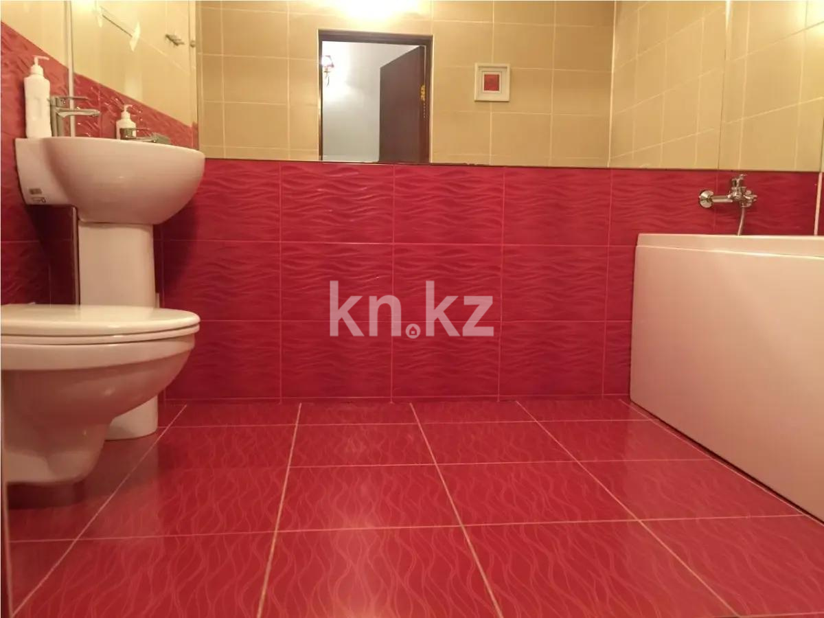 Продажа 3-комнатной квартиры, 120 м², ул. Шевченко, дом  8 в Астане - фото 3