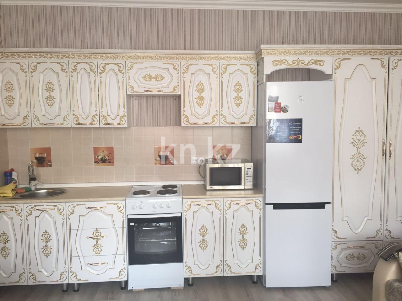 Аренда 2-комнатной квартиры, 40 м² в Астане